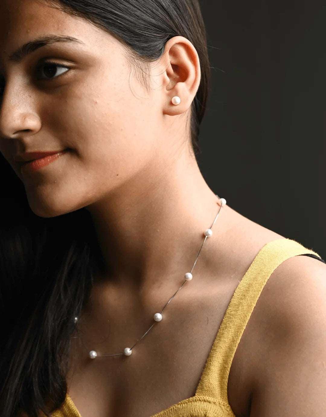 Silver Pearl Chain Set